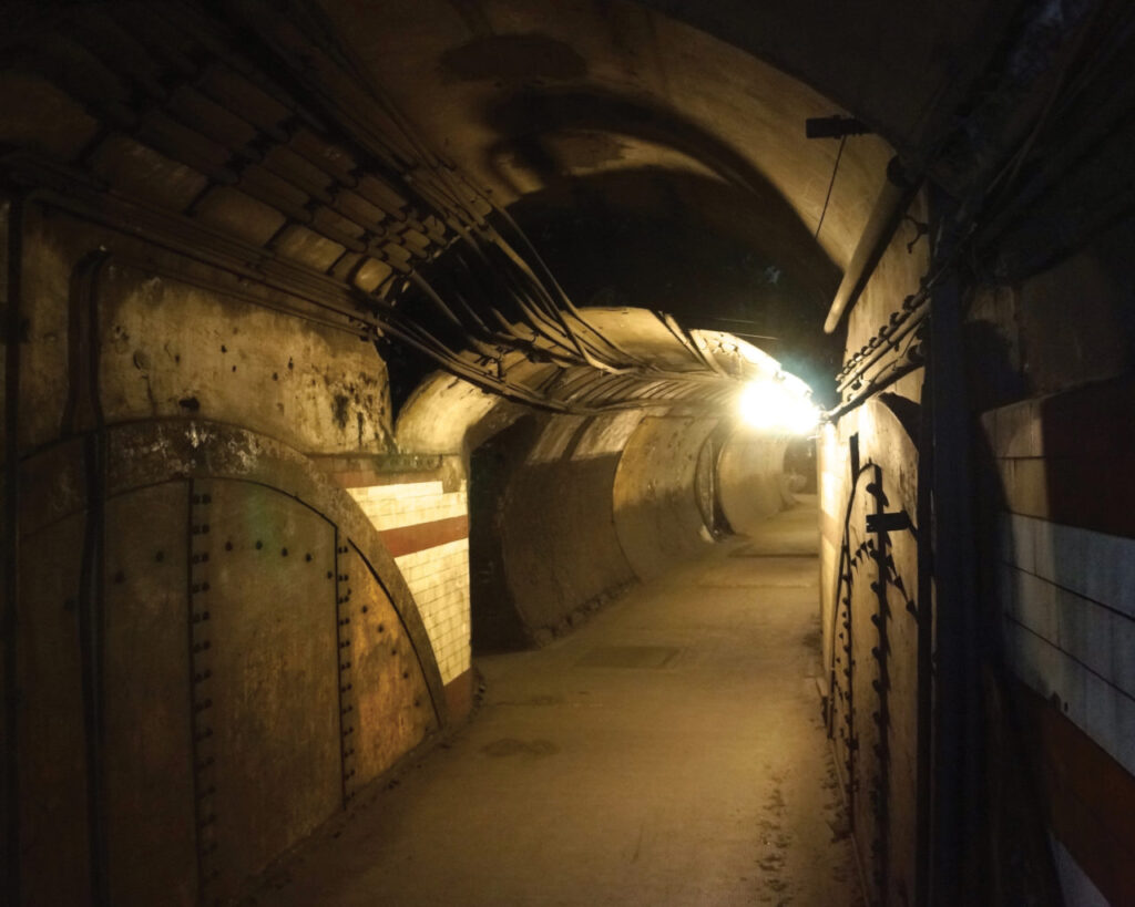 15 Key Tips for Exploring London’s Underground Scene