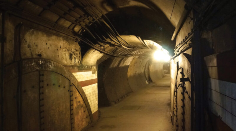 15 Key Tips for Exploring London’s Underground Scene
