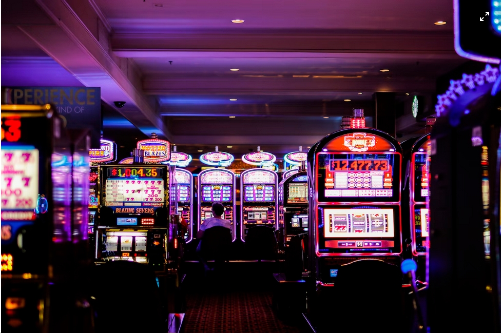 Top Famous Movies That Popularized Casino Games: A List