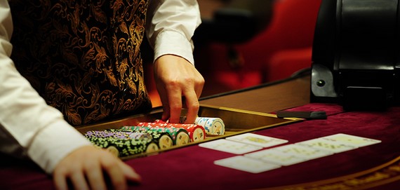 How You Should Choose the Best Online Casino